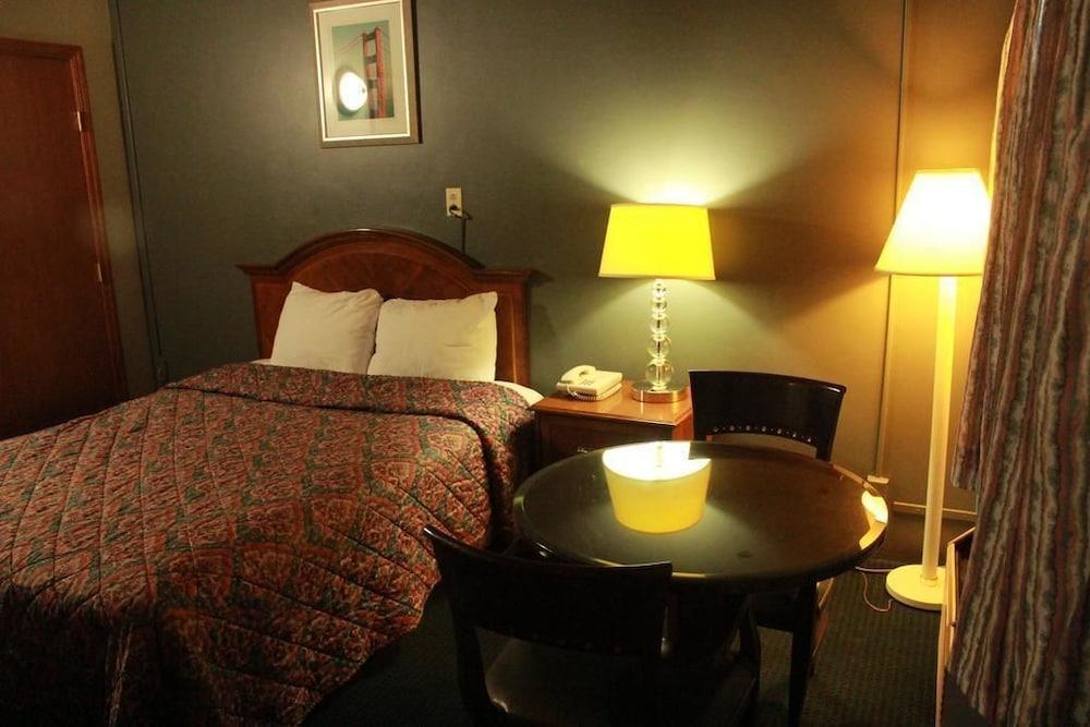 Economy Inn クロスビル エクステリア 写真