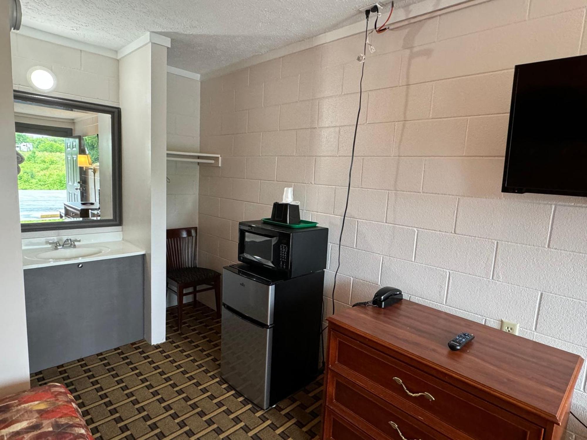 Economy Inn クロスビル エクステリア 写真
